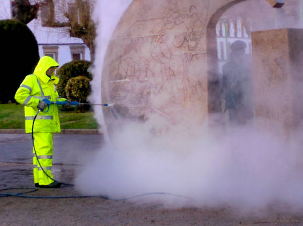 Why Choose Our Certified Pressure Washing Experts for Your Project Needs in Hawthorn Woods, IL?